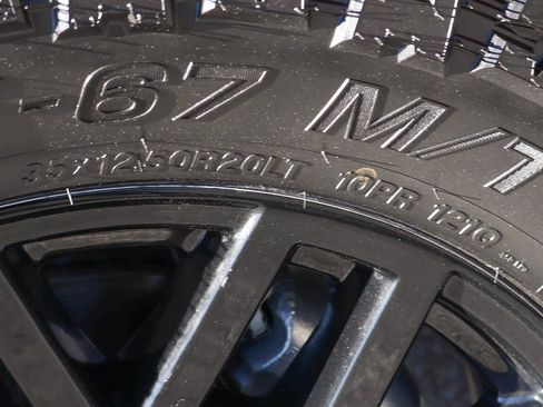 Used 2022 Ford F250 Platinum w/ Tremor Off-Road Package image 58