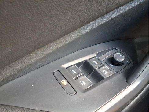 Certified 2024 Volkswagen Jetta Sport FWD image 21