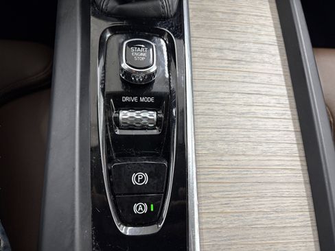 Used 2019 Volvo XC60 T6 Inscription image 22