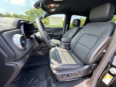 New 2026 Chevrolet Colorado LT w/ LT Convenience Package image 3