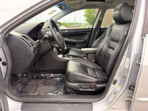 Used 2005 Honda Accord EX-L image 19