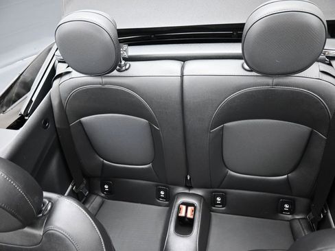 Used 2023 MINI Cooper S image 5