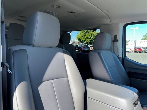 Used 2020 Nissan NV 3500 SV w/ Navigation Package image 37