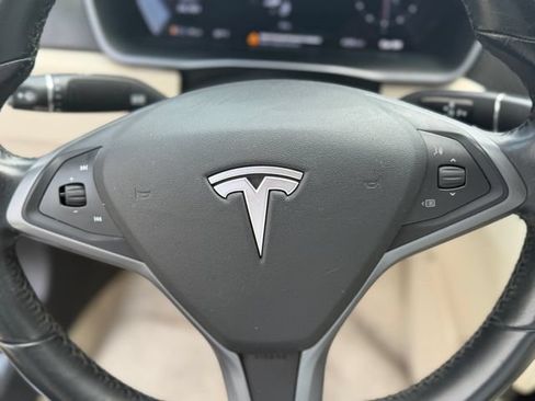 Used 2018 Tesla Model S AWD image 19