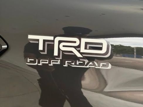 Used 2026 Toyota Tacoma TRD Off-Road AWD/4WD image 11