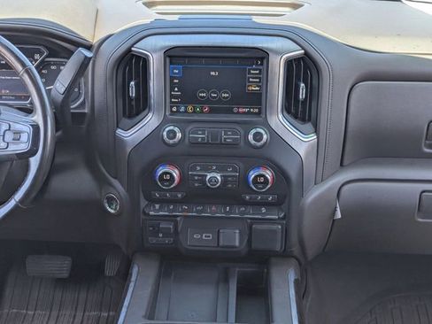 Used 2020 GMC Sierra 2500 Denali w/ Denali Ultimate Package AWD/4WD image 16
