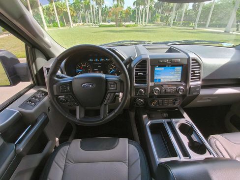 Used 2016 Ford F150 XLT w/ Equipment Group 302A Luxury AWD/4WD image 5