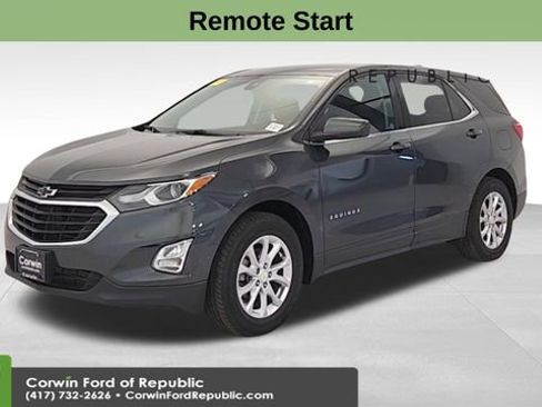 Used 2020 Chevrolet Equinox LT w/ Driver Convenience Package image 3