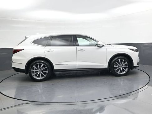 Used 2026 Acura MDX FWD w/ Technology Package image 3