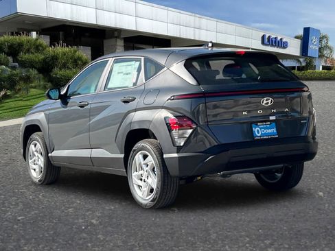 New 2026 Hyundai Kona SE image 7