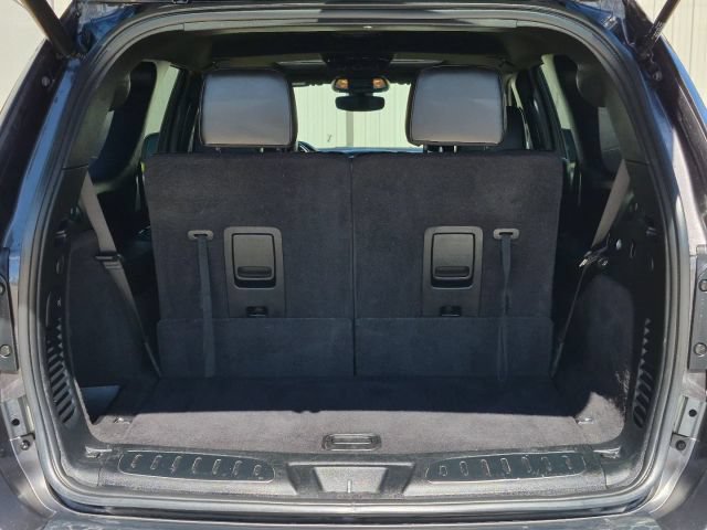 Used 2020 Dodge Durango R/T w/ Blacktop Package AWD/4WD image 38