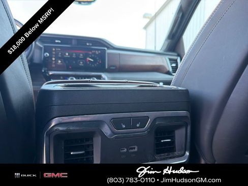 Used 2025 GMC Sierra 3500 Denali Ultimate AWD/4WD image 13