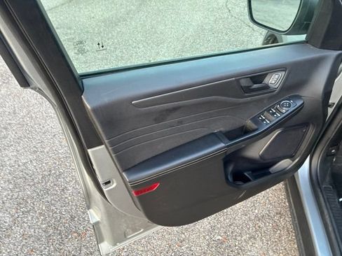 Used 2024 Ford Escape Active FWD image 68