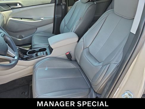 Used 2021 Hyundai Tucson SE w/ Cargo Package FWD image 14