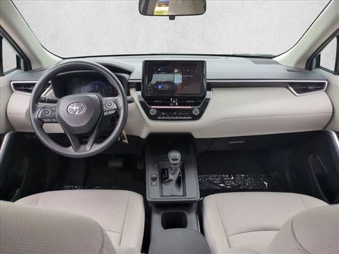 Certified 2026 Toyota Corolla Cross L FWD image 17