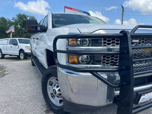 Used 2019 Chevrolet Silverado 2500 W/T w/ Snow Plow Prep Package AWD/4WD image 3