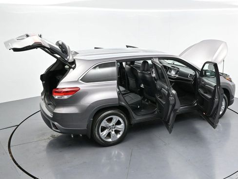 Used 2019 Toyota Highlander Limited AWD/4WD image 49