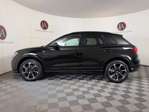 Certified 2025 Audi Q3 2.0T Premium Plus w/ Premium Plus Package AWD/4WD image 9