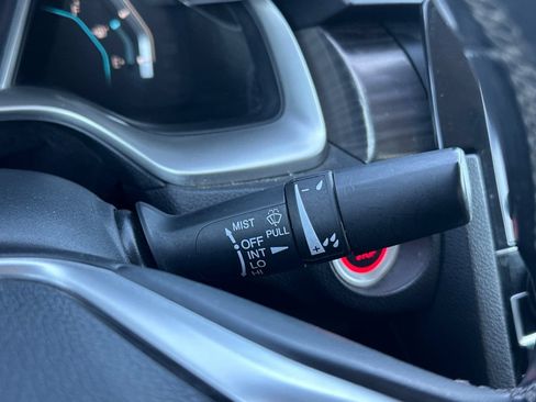 Used 2019 Honda Civic EX image 31