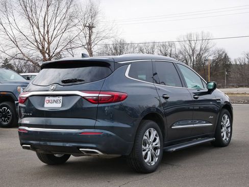 Used 2021 Buick Enclave Avenir w/ Avenir Technology Package AWD/4WD image 9