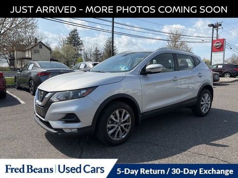 Certified 2020 Nissan Rogue Sport SV w/ All-Weather Package image 3