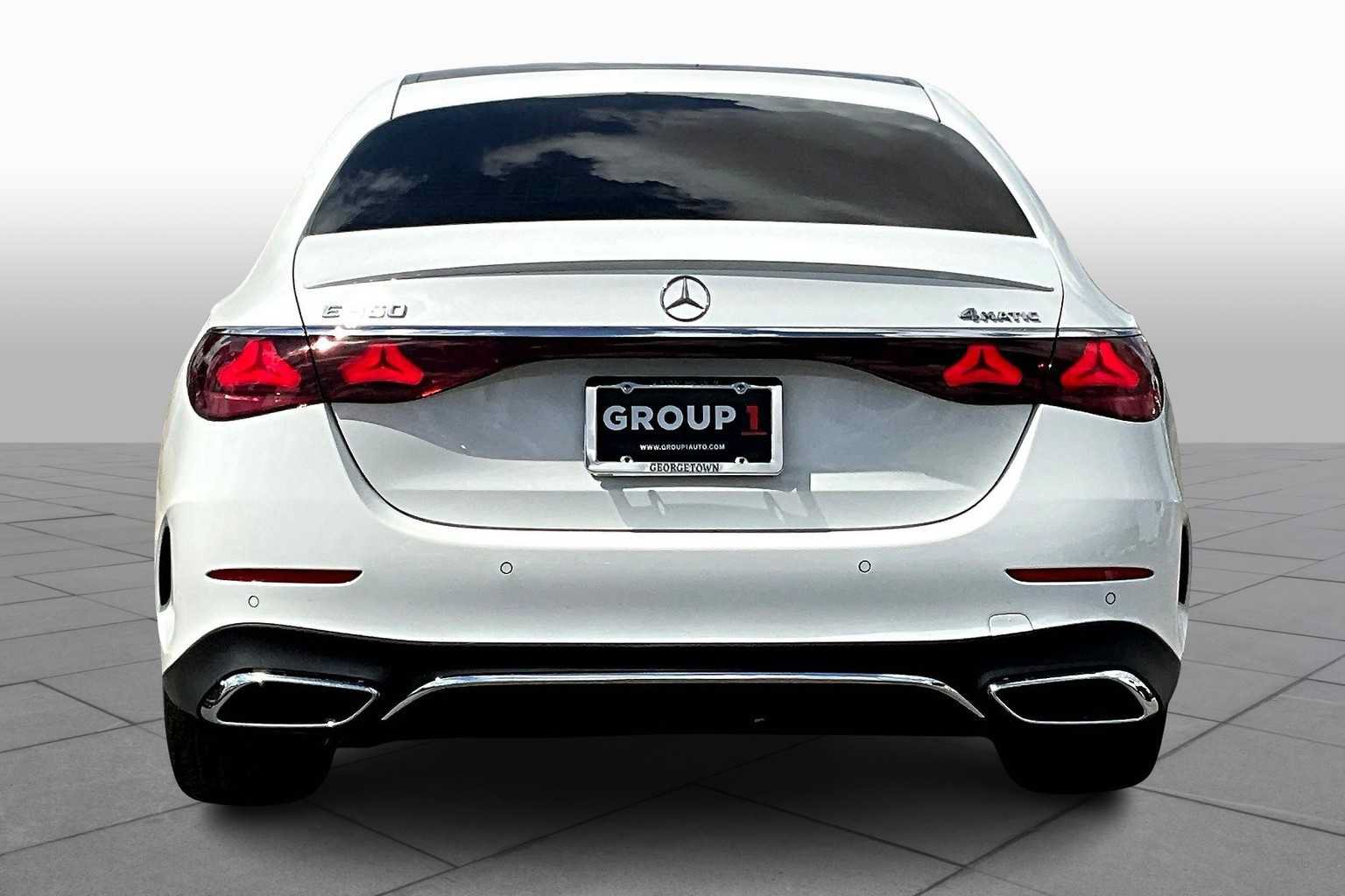 Used 2026 Mercedes-Benz E 350 4MATIC Sedan image 5