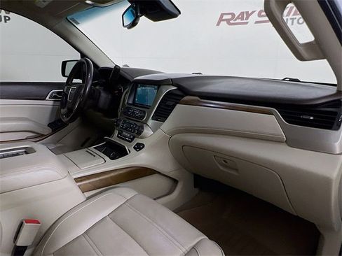 Used 2020 GMC Yukon Denali w/ Denali Ultimate Package image 43