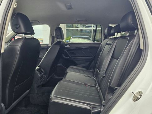 Certified 2022 Volkswagen Tiguan SE AWD/4WD image 20