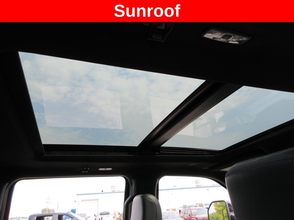 Used 2026 Ford F250 Platinum AWD/4WD image 17