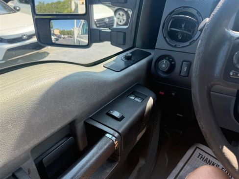 Used 2012 Ford F250 XL w/ PWR Equipment Group RWD image 14