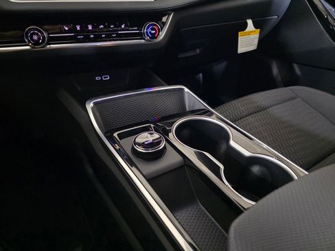 New 2026 Chevrolet Equinox LT w/ Midnight Edition AWD/4WD image 27