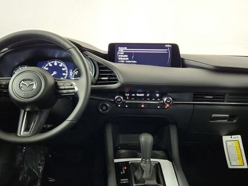 New 2025 MAZDA MAZDA3 Hatchback w/Premium Plus Pkg AWD/4WD image 25