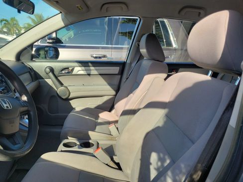 Used 2010 Honda CR-V LX image 10