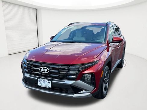 Used 2025 Hyundai Tucson SEL AWD/4WD image 2