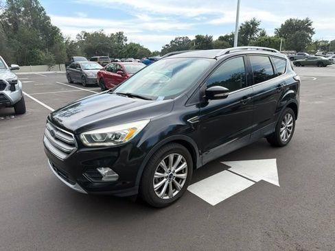 Used 2017 Ford Escape Titanium FWD image 2