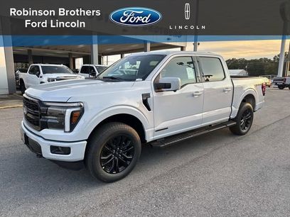 New 2025 Ford F150 Lariat w/ Equipment Group 501A Mid