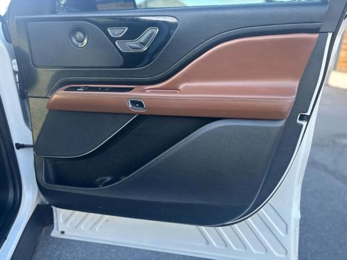 Used 2023 Lincoln Aviator Reserve w/ Equipment Group 201A image 27