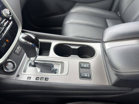 Certified 2024 Nissan Murano SV image 28