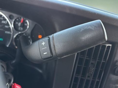 Used 2019 Chevrolet Express 3500 w/ Power Convenience Package RWD image 27