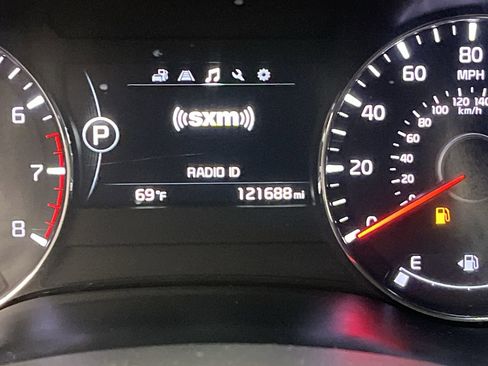 Used 2017 Kia Forte S w/ S Technology Package FWD image 12