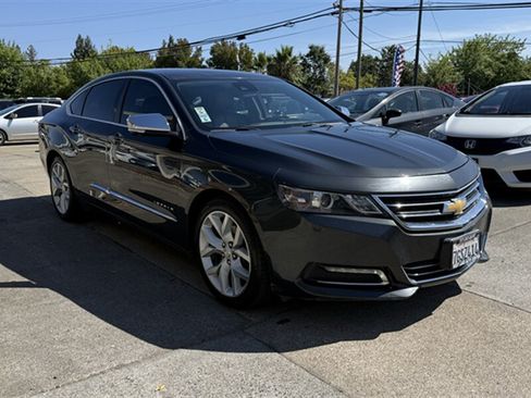 Used 2015 Chevrolet Impala LTZ FWD image 2