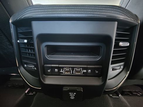 Used 2019 RAM 1500 Limited image 18