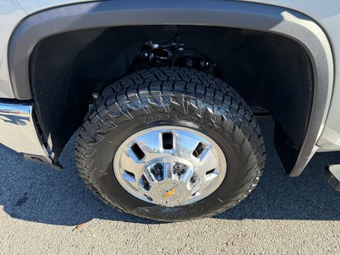 Used 2025 Chevrolet Silverado 3500 LTZ w/ LTZ Texas Edition image 55