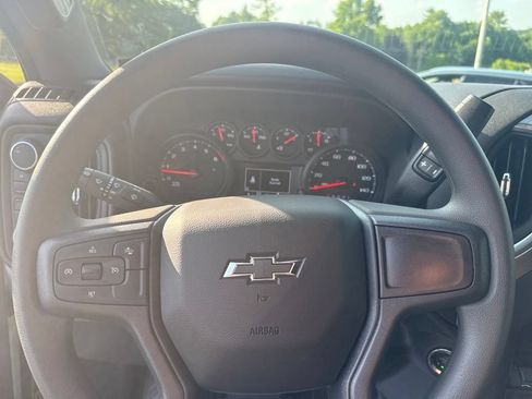 New 2026 Chevrolet Silverado 2500 Custom w/ Custom Value Package AWD/4WD image 20