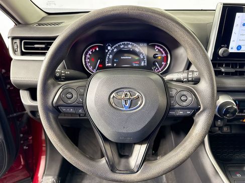 Used 2023 Toyota RAV4 XLE w/ Convenience Package image 11
