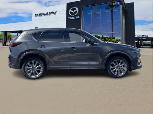 Used 2025 MAZDA CX-5 AWD 2.5 S w/ Premium Plus Pkg image 8