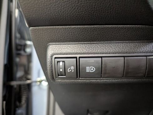 Used 2025 Toyota Corolla LE image 19