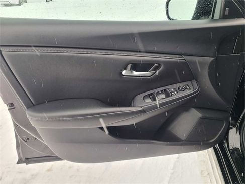 Used 2023 Nissan Sentra SV image 15