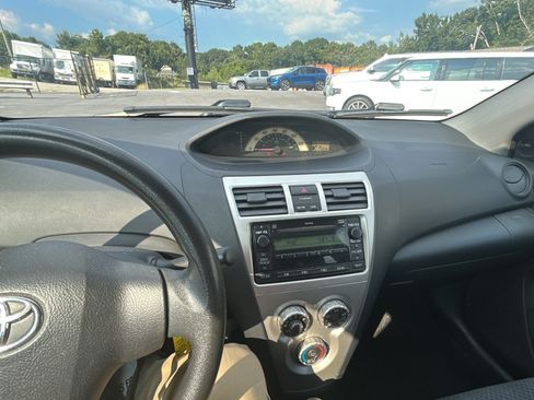 Used 2007 Toyota Yaris Sedan FWD image 16
