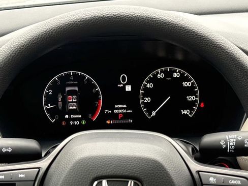 Used 2026 Honda HR-V LX image 12
